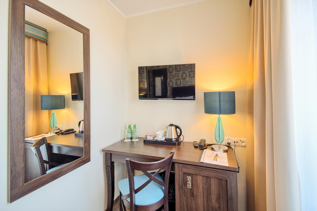 Hotel Opole Centrum Екстер'єр фото