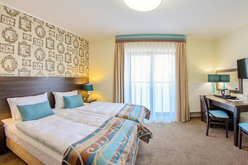 Hotel Opole Centrum Екстер'єр фото